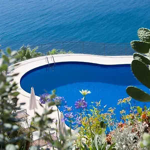 4* Hotel Crystal Sea
